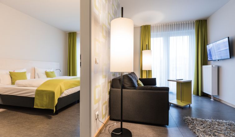 Suite 661